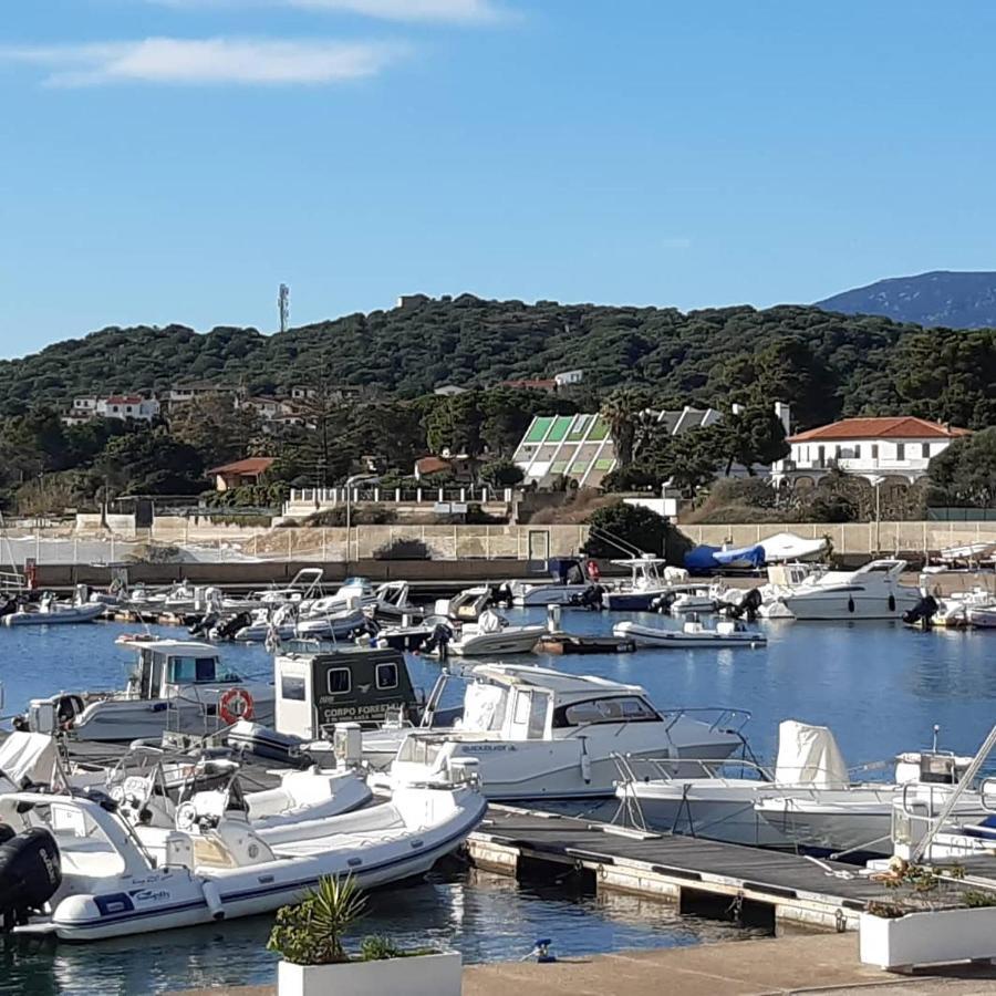 Villa Sweethouse Pula Porto Columbu - Perd'E Sali Esterno foto