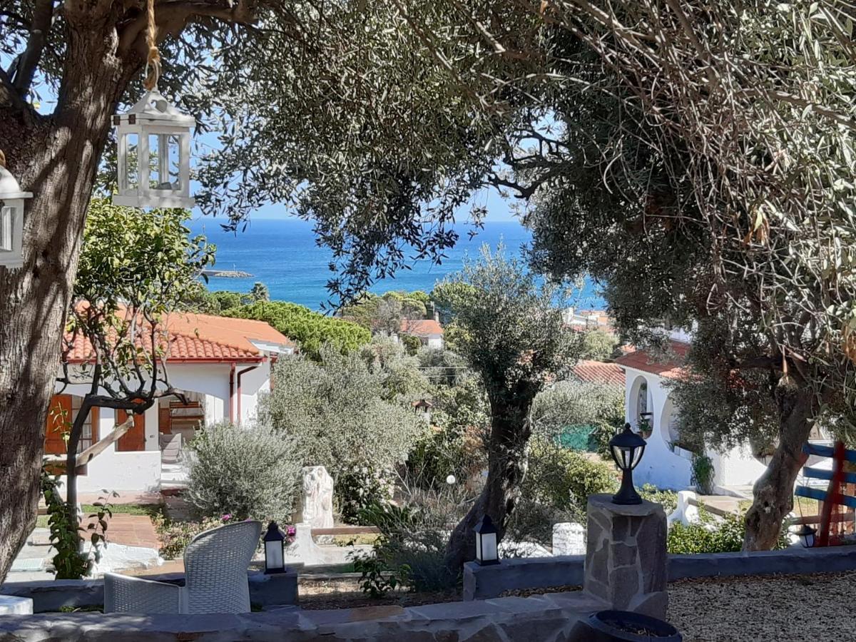 Villa Sweethouse Pula Porto Columbu - Perd'E Sali Esterno foto