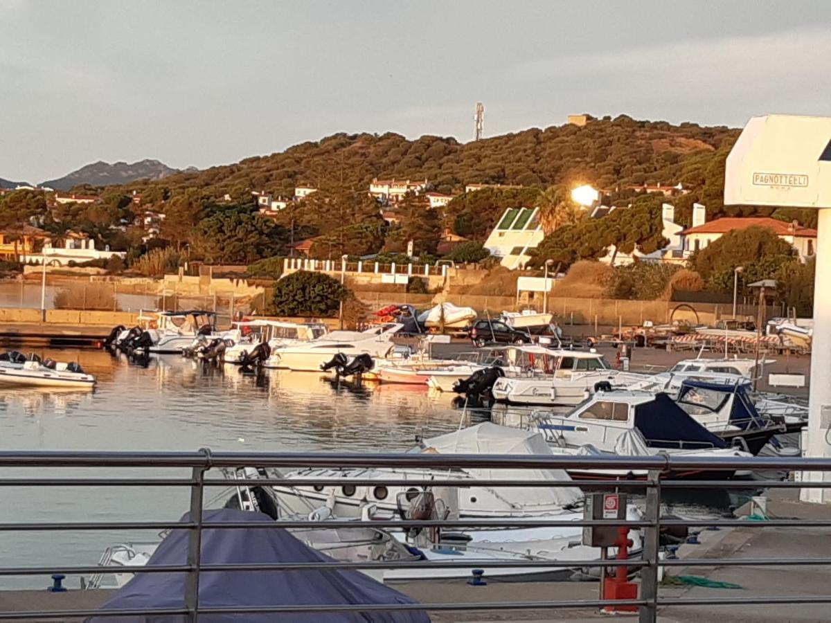 Villa Sweethouse Pula Porto Columbu - Perd'E Sali Esterno foto